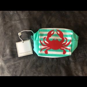 Shirleah Crab Cosmetic Pouch 🦀